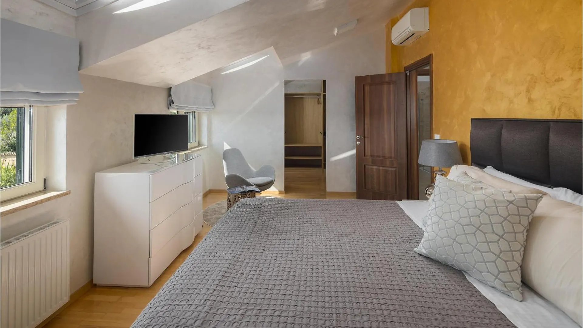 Amazing Home In Valtura With Sauna